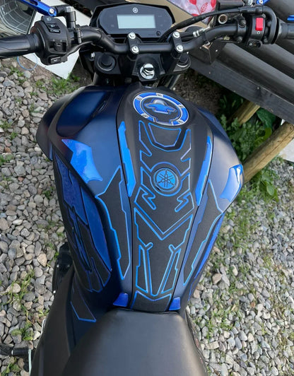 Kit Protector de tanque lija Escarchada FZ25
